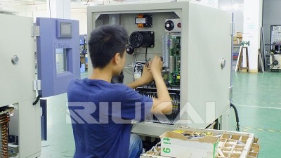 瑞凯仪器可以根据客户的要求量身定制<i style='color:red'>非标型恒温恒湿箱</i>吗？