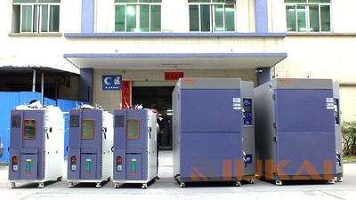 <i style='color:red'>瑞凯高低温试验箱</i>|高精度电子产品高温存储试验应用之选